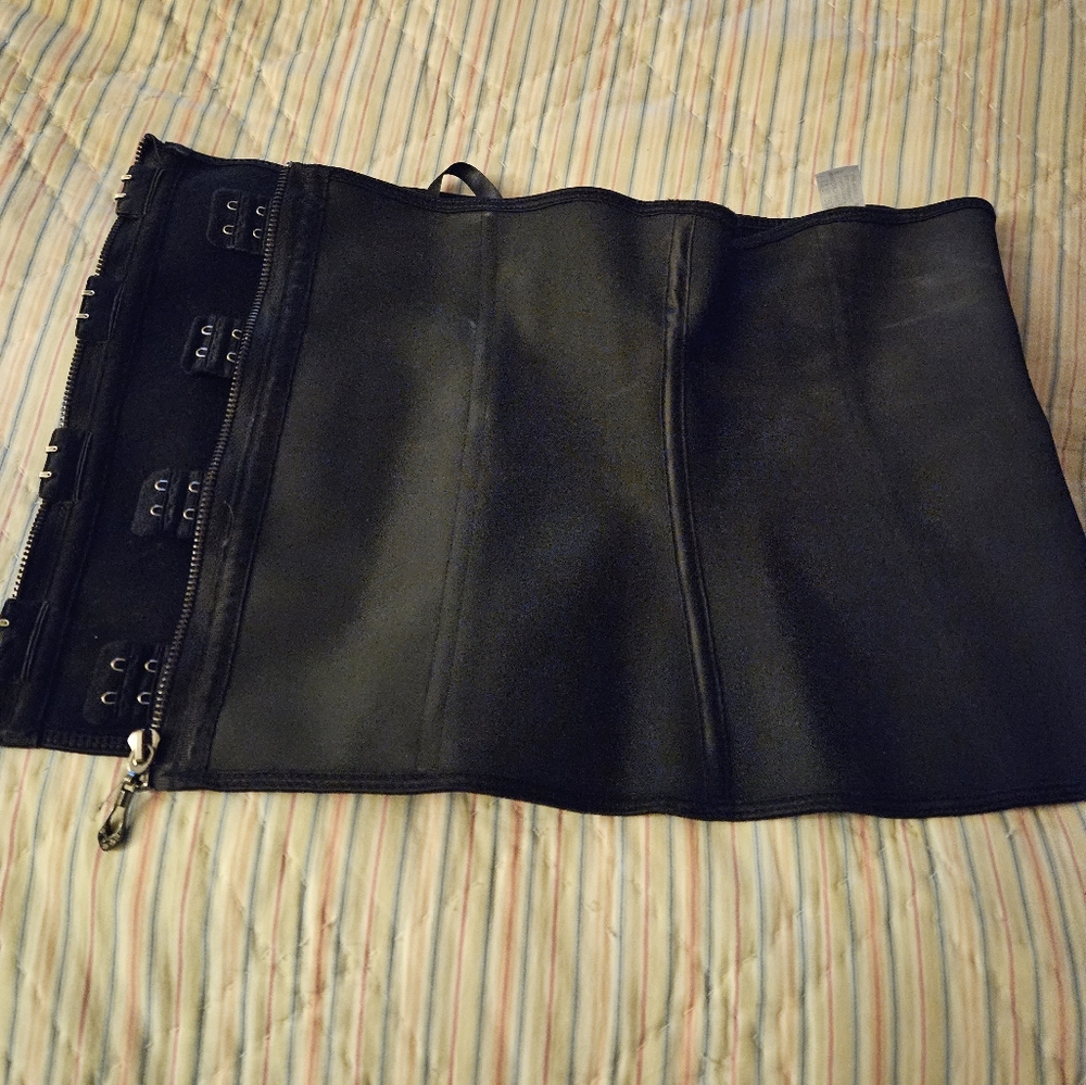 All Black corset/shapewear